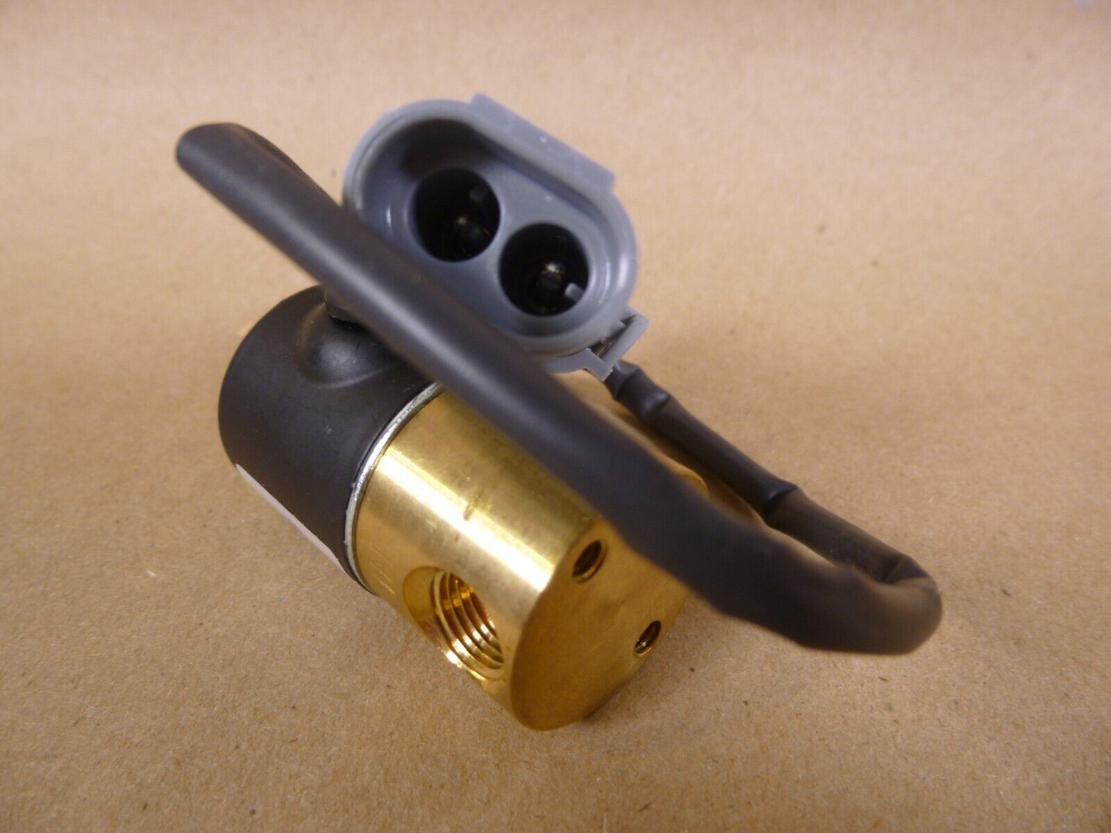 HDT 40282-SV 2-Way Solenoid Valve For HDT LCFH Heater , 4810-01-540-2889 | Electrical MRO Replacement Parts & Components and Commercial Electrical Supplies Company