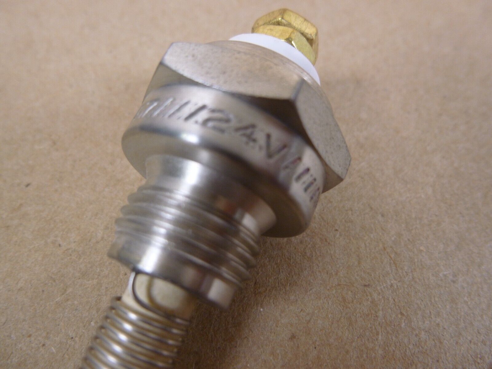 HDT 48862-02 Glow Plug CH47 For UH48-E Heater Burner , 2920-01-024-3965 | Industrial MRO Replacement Parts, Manufacturing Machine Parts & Components, Heavy Equipment Parts Supplier