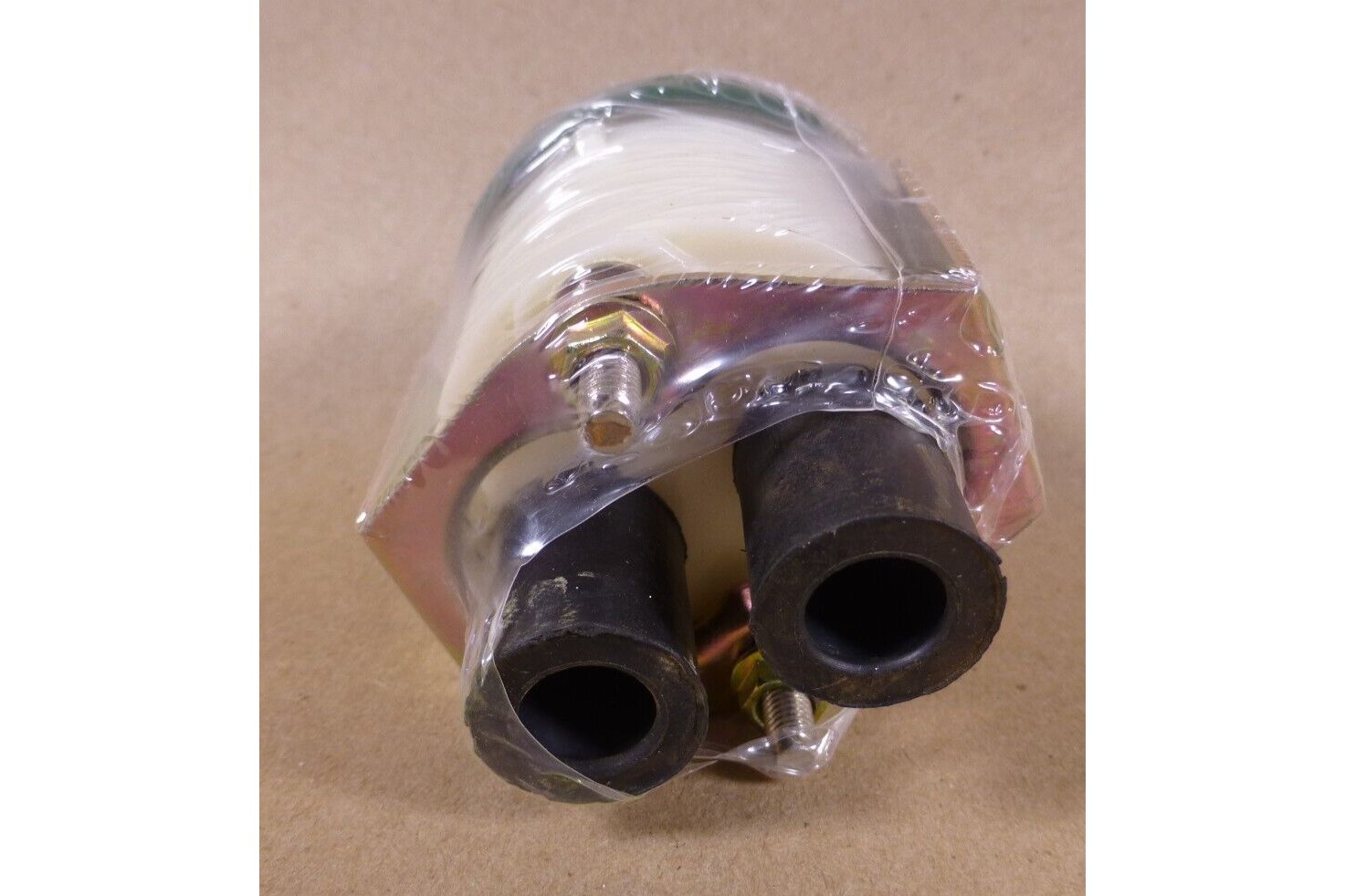 HUMVEE HMMWV M998 M35 M939 FUEL LEVEL GAUGE MS24544-2 , 6680-00-933-3600 | Genuine M35 Military Truck Parts and M939 Cargo Truck Surplus Parts