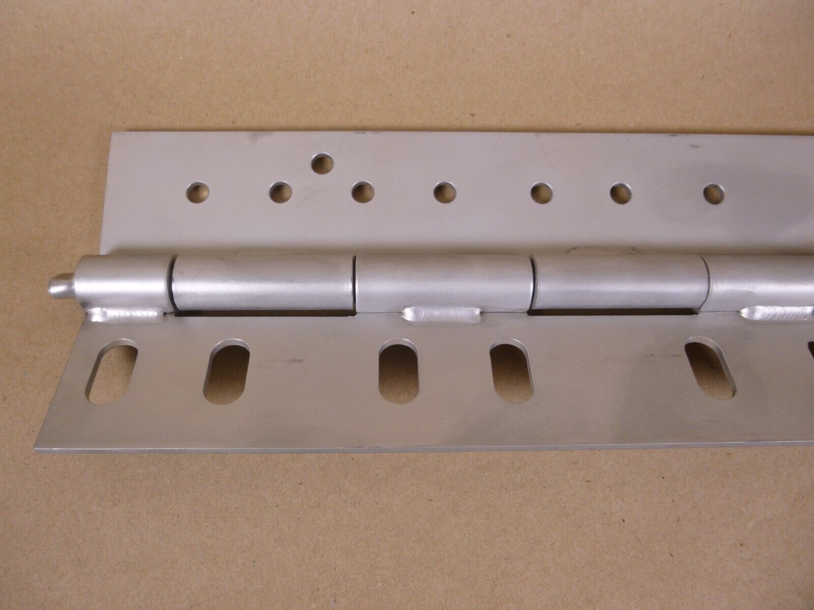 Humvee M1113 M1114 M1151 M1152 Front Door Hinge Right 4660943 , 2510-01-436-0772 | Genuine HMMWV Replacement Parts and Military Surplus Humvee Parts & Accessories