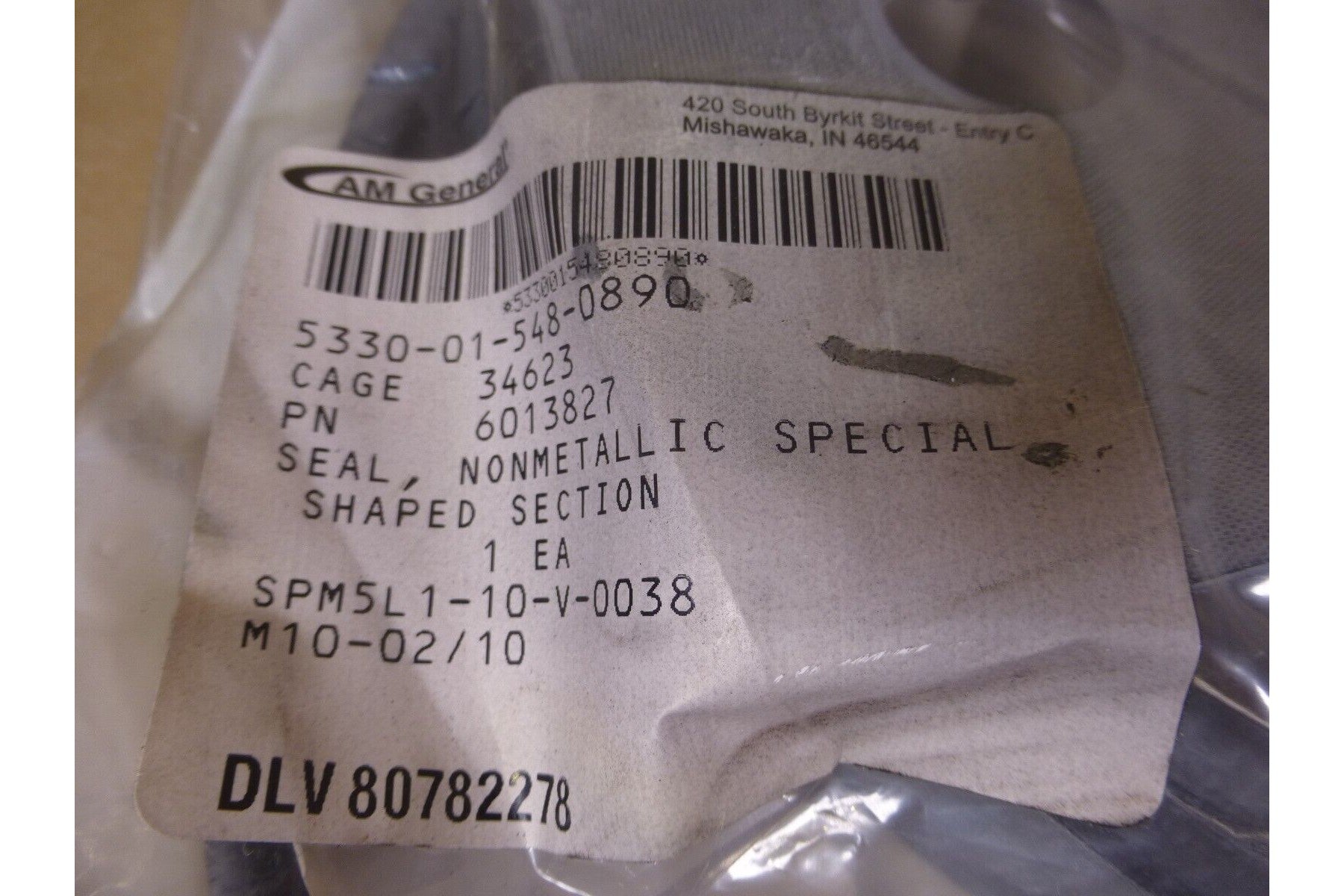 Humvee M1151 M1167 Aluminum Cargo Shell Seal RH 6013827 , 5330-01-548-0890 | Genuine HMMWV Replacement Parts and Military Surplus Humvee Parts & Accessories