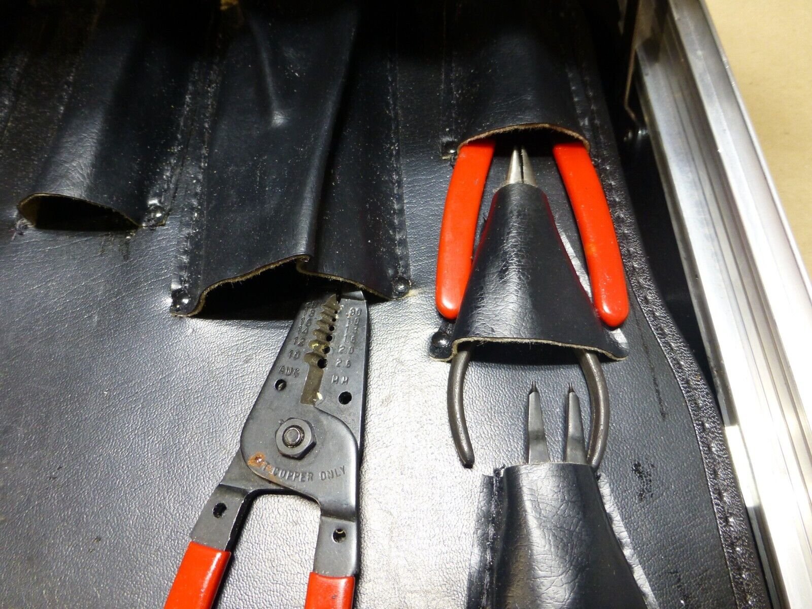 JENSEN JTK-87RIM ELECTRICIAN TOOL KIT USGI MILITARY WITH HARD CASE | Industrial MRO Tools and Replacement Industrial Equipment Components