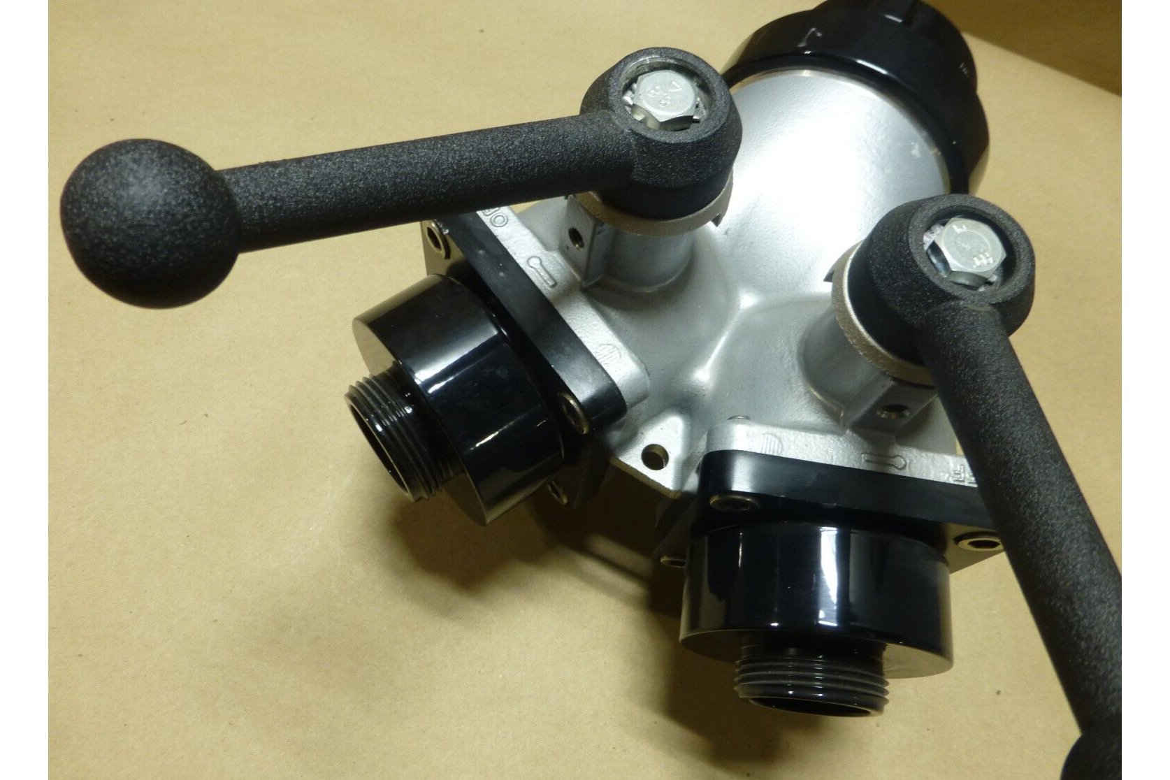 Kochek 2.5" Supply Inlet x 1.5" Outlet Leader Line Wye Valve Siamese ZQ22K15025 | Industrial MRO Replacement Parts, Manufacturing Machine Parts & Components, Heavy Equipment Parts Supplier