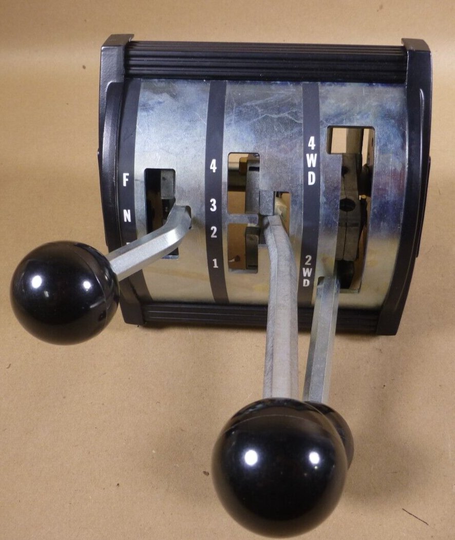 Koehring Terex LRT 110 Crane Lever Shift Gate Control 709-1029 2520-01-262-5254 | Industrial Tractor Parts Supplier and Surplus Tractor Parts & Accessories