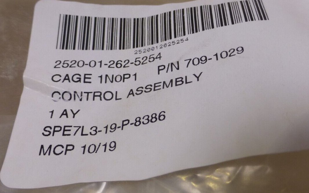 Koehring Terex LRT 110 Crane Lever Shift Gate Control 709-1029 2520-01-262-5254 | Industrial Tractor Parts Supplier and Surplus Tractor Parts & Accessories