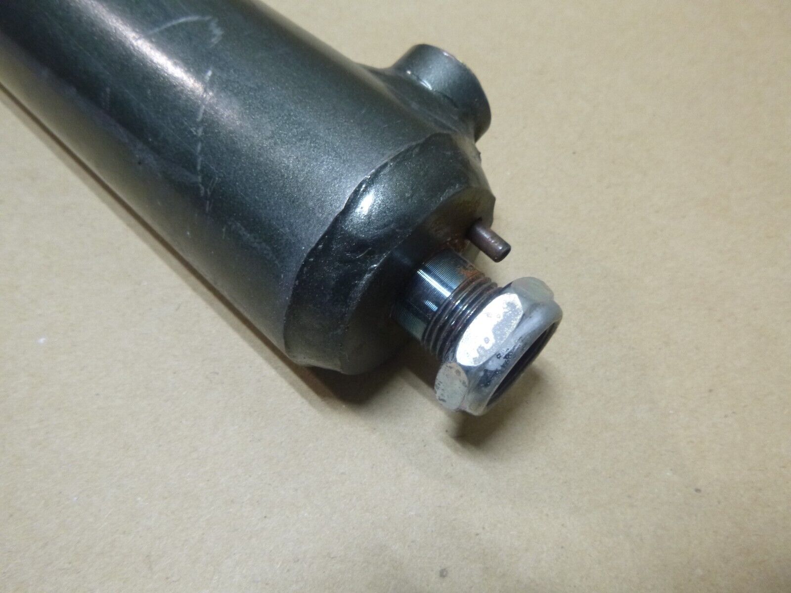 Komatsu Forklift Fork Positioner Hydraulic Cylinder 1125532C1, 3930-01-185-8277 | Industrial Tractor Parts Supplier and Surplus Tractor Parts & Accessories