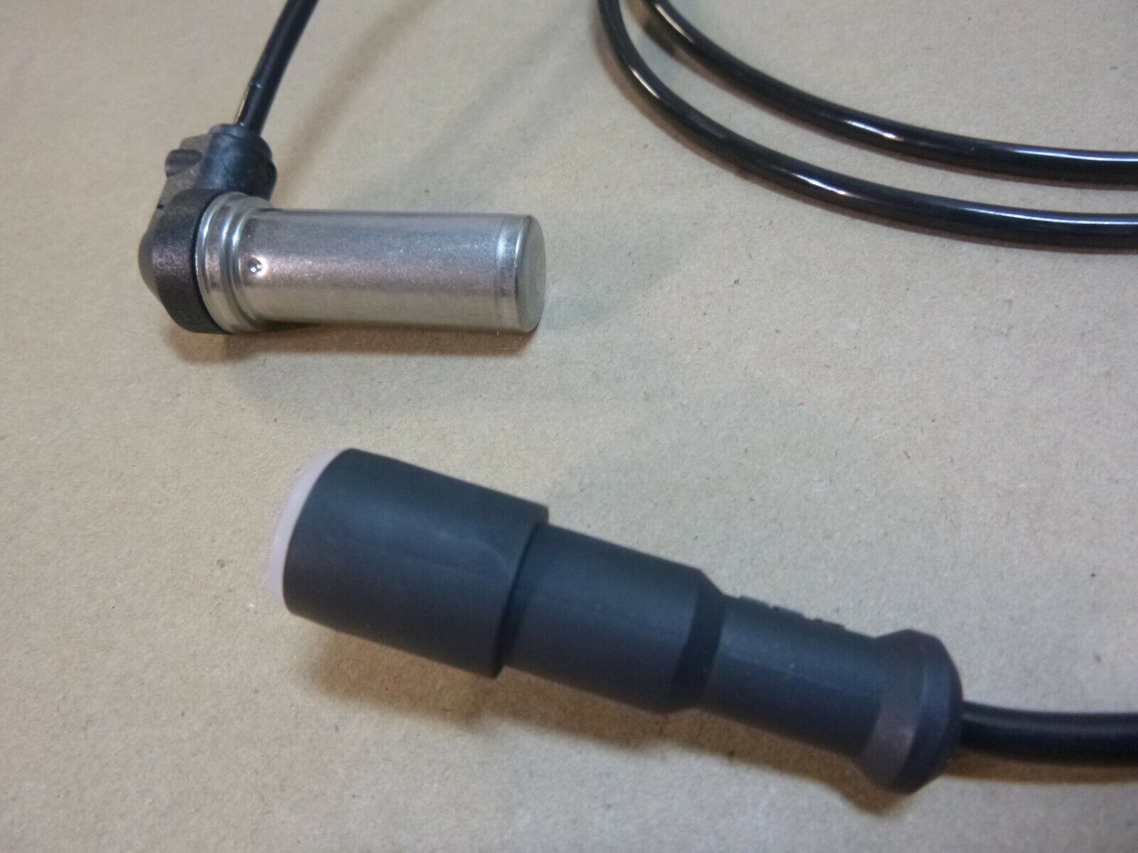 MARMON-HERRINGTON MT93-1282 ANTI LOCK BRAKE SENSOR WABCO MT17N/H AXLE HOUSING | Replacement Truck Parts, Trailer Accessories, Automobile Supplies, Car Parts & Accessories