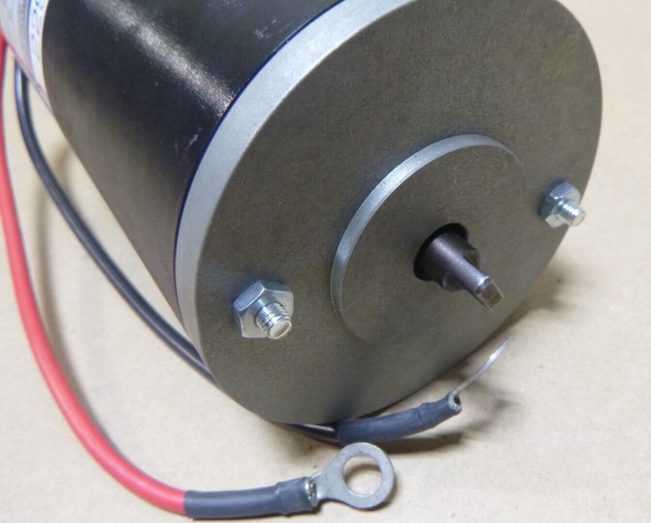 MRAP MAXXPRO HYDRAULIC REAR DOOR RAMP MOTOR 3114050C1L , 6105-01-579-2293 | Genuine FMTV Replacement Parts, LMTV Parts For Sale and Military Surplus Medium Tactical Vehicle Parts & Components