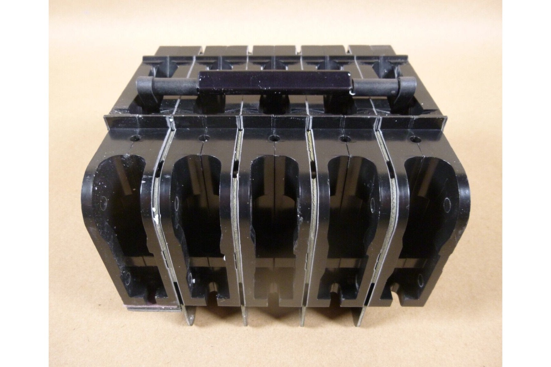 NEW For Eaton Heinemann Circuit Breaker CD5-Z25-1 209051 CD5-A16A3A3B3B3 209051 | Electrical MRO Replacement Parts & Components and Commercial Electrical Supplies Company
