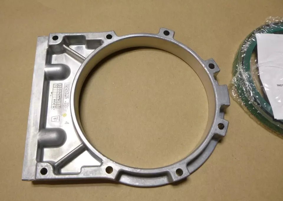 Genuine John Deere Rear Oil Seal & Housing RE521003 (RE44574 & R515025) | Industrial Tractor Parts Supplier and Surplus Tractor Parts & Accessories