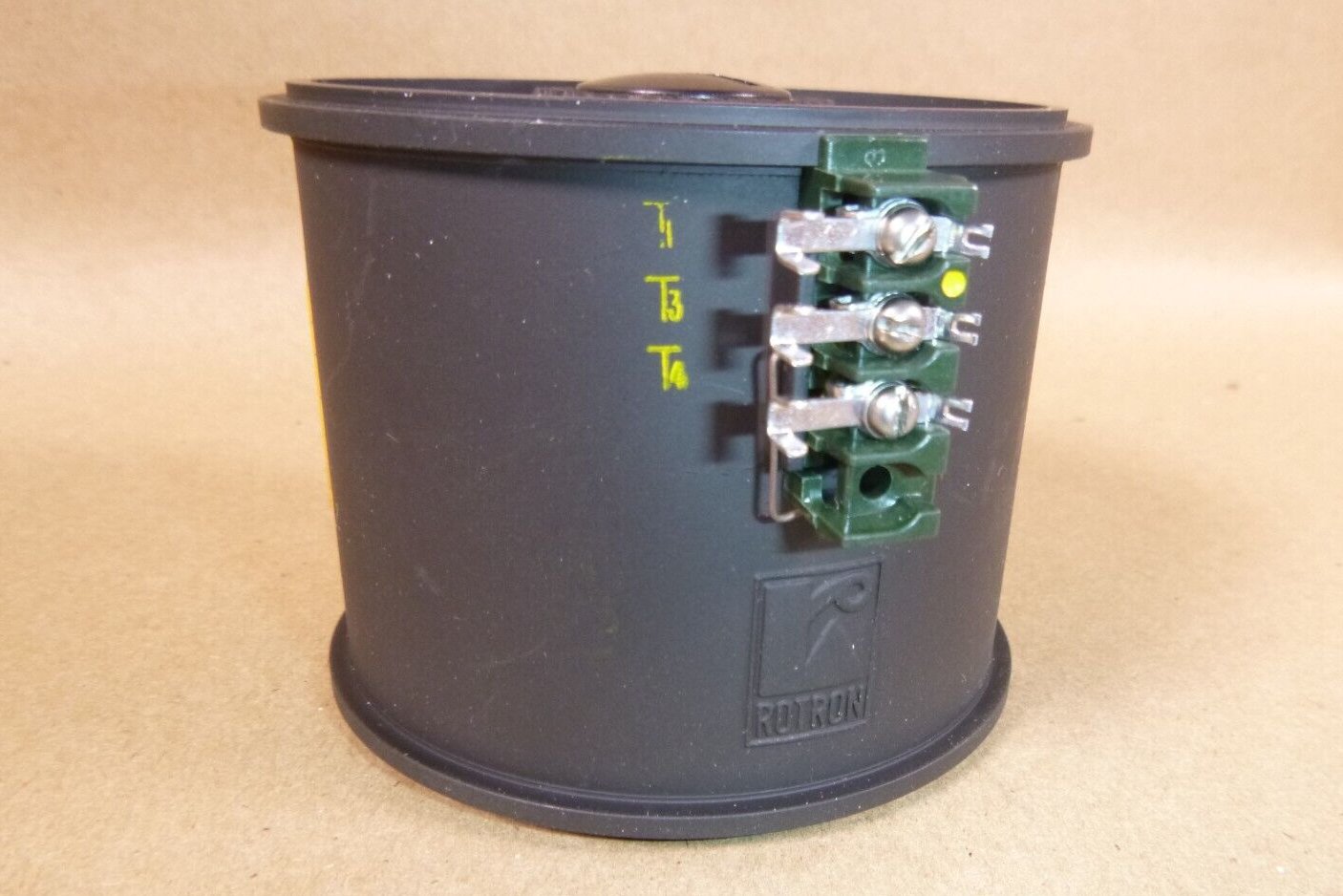 Rotron AXIMAX3T Vaneaxial Fan 16200 Rpm 400 Hz. 200 V. 3 Ph. 020297, A019645 | Industrial MRO Replacement Parts, Manufacturing Machine Parts & Components, Heavy Equipment Parts Supplier