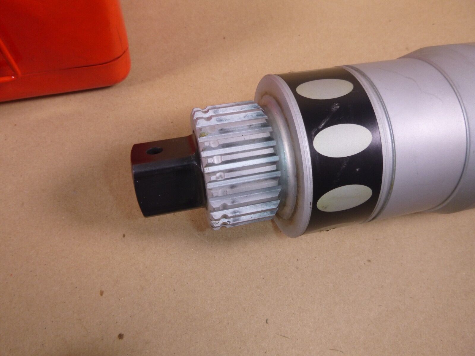 Sioux Plarad Pneumatic Torque Multiplier TM50 AP-1075, 1" Drive, 900 Ft. Lbs. | Industrial MRO Tools and Replacement Industrial Equipment Components
