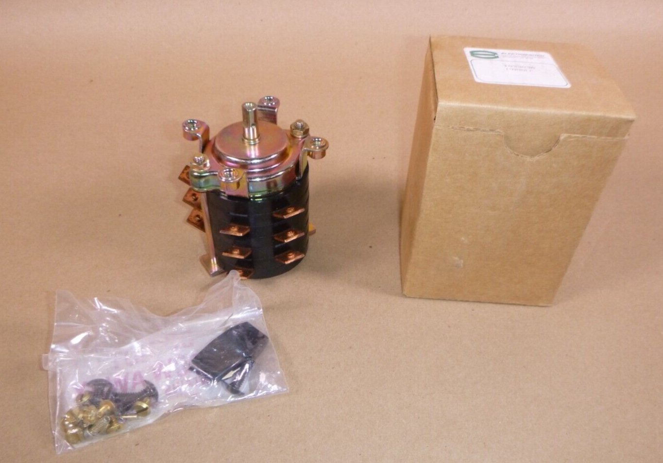 USGI 4 Position 30 Amp 480 Vac 250 Vdc Rotary Switch, Electro Switch Series 103 | Electrical MRO Replacement Parts & Components and Commercial Electrical Supplies Company