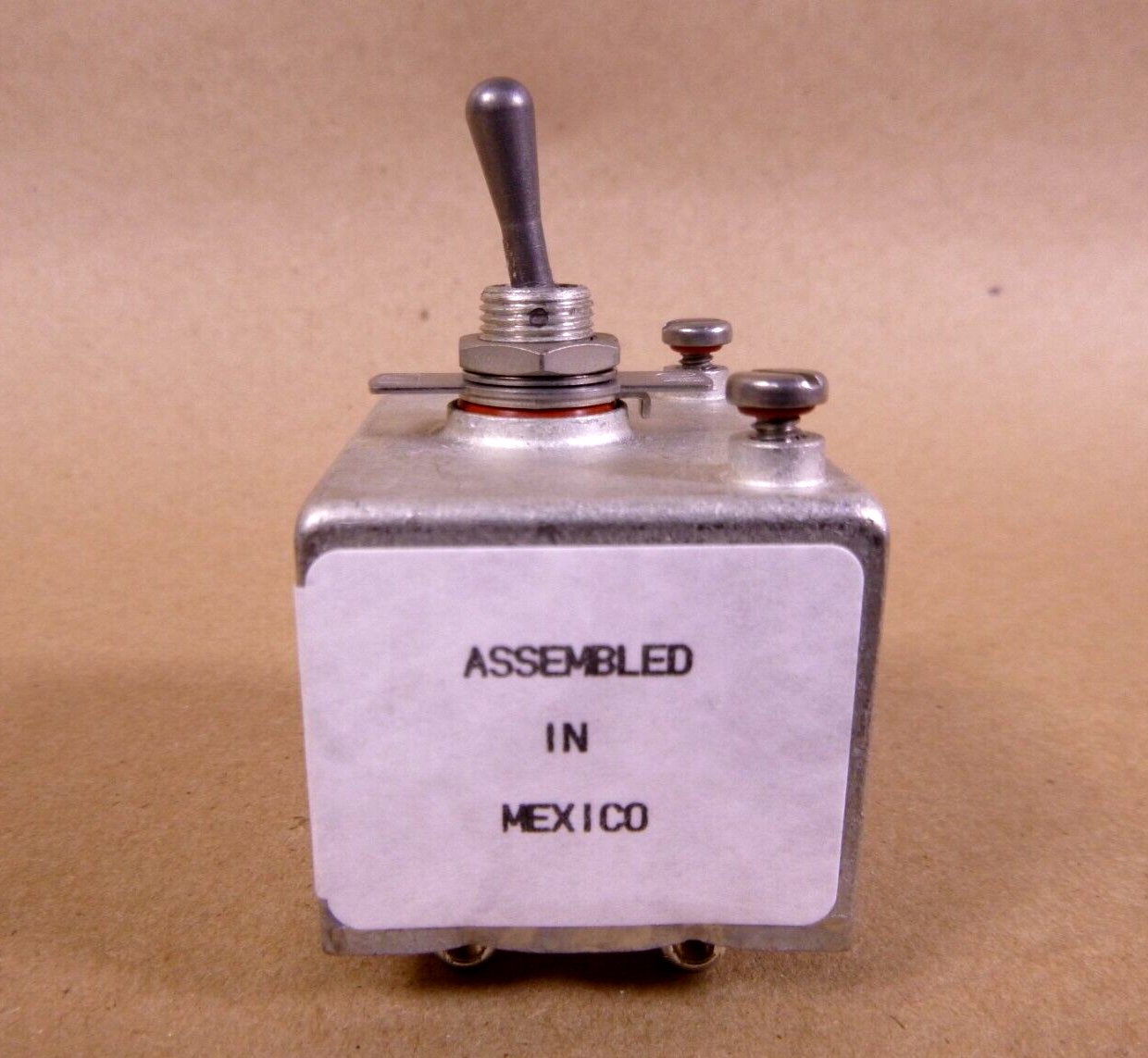 USGI Airpax Sensata Circuit Breaker M39019/06-255, MIL-C-39019/6 | Electrical MRO Replacement Parts & Components and Commercial Electrical Supplies Company