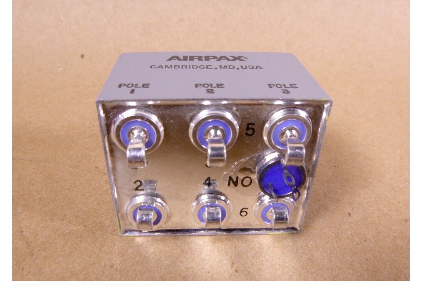 USGI M39019/06-333 Airpax Circuit Breaker Magnetic 3Pole 10A 240VAC/50VDC | Electrical MRO Replacement Parts & Components and Commercial Electrical Supplies Company
