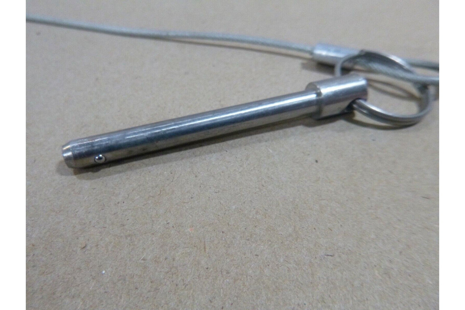 1/4" X 2" GRIP LENGTH STAINLESS JERGENS BALL LOCK QUICK RELEASE PIN w/ LANYARD | Industrial Replacement Nuts &amp; Bolts Distributor and Machinery Screws &amp; Fasteners Supply