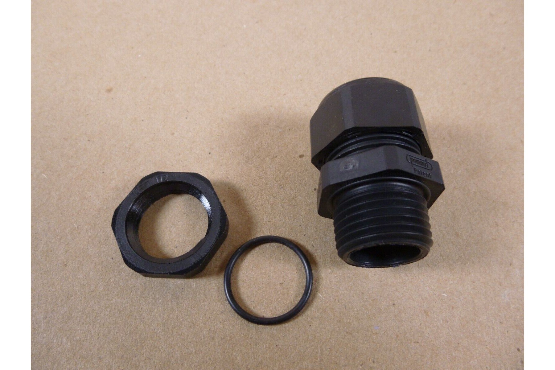 (20x) PLASTIC SUBMERSIBLE CORD GRIP THREADED KNOCKOUT NPT 1/2" ROUND 0.39"-0.55" | Industrial Replacement Nuts &amp; Bolts Distributor and Machinery Screws &amp; Fasteners Supply