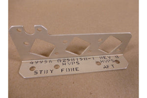 (2x) Raytheon G258158 - 1 Angle Bracket B - 52 Aircraft , 5340 - 01 - 388 - 5190 - Royal Equipment Royal Equipment