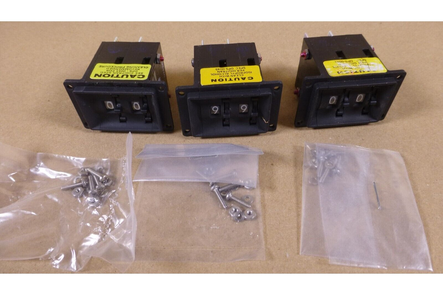(3x) The Digital Company 07-D-0070 Miniswitch Switch , 5930-01-016-8825 | Electrical MRO Replacement Parts &amp; Components and Commercial Electrical Supplies Company