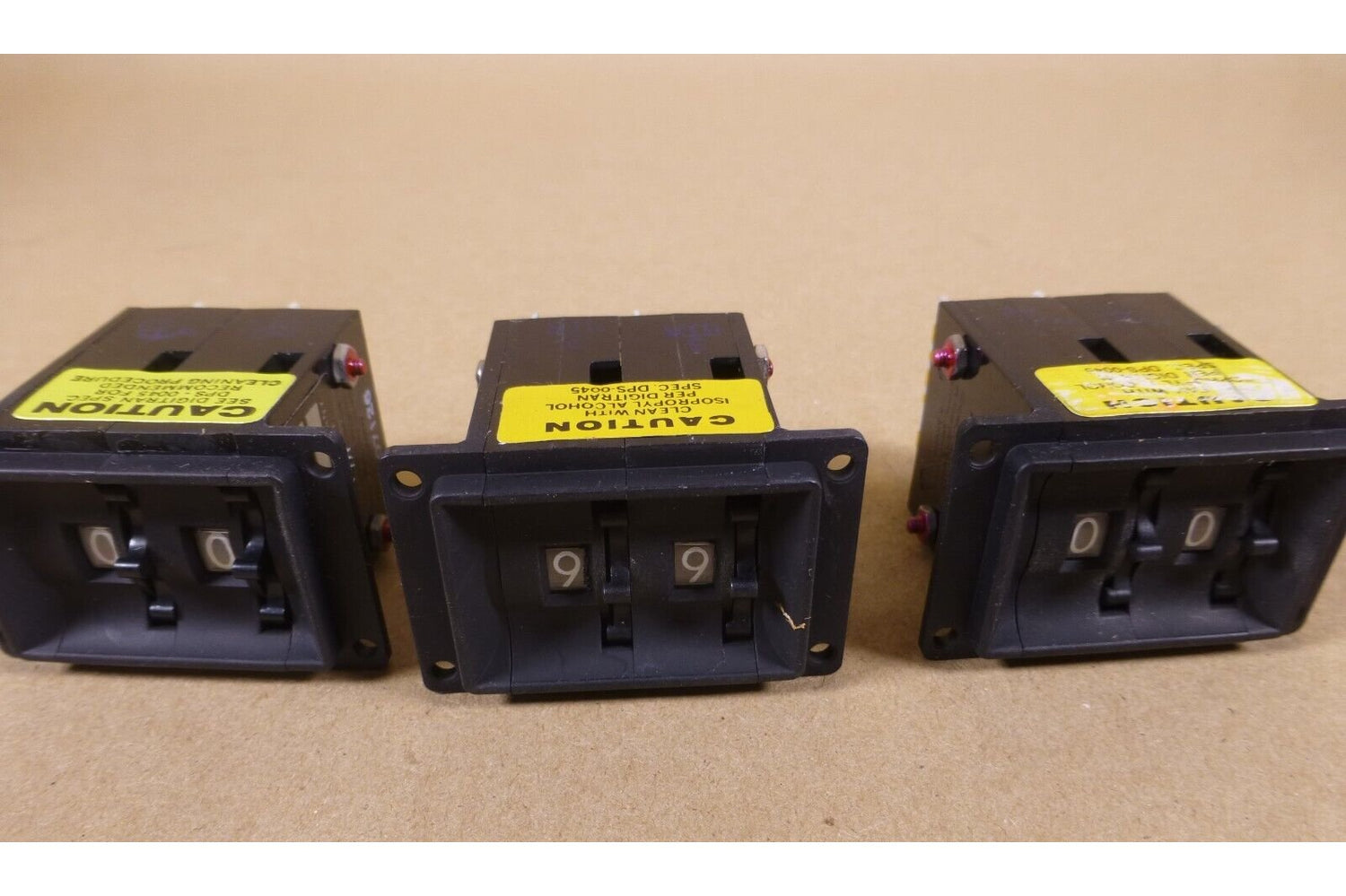 (3x) The Digital Company 07-D-0070 Miniswitch Switch , 5930-01-016-8825 | Electrical MRO Replacement Parts &amp; Components and Commercial Electrical Supplies Company