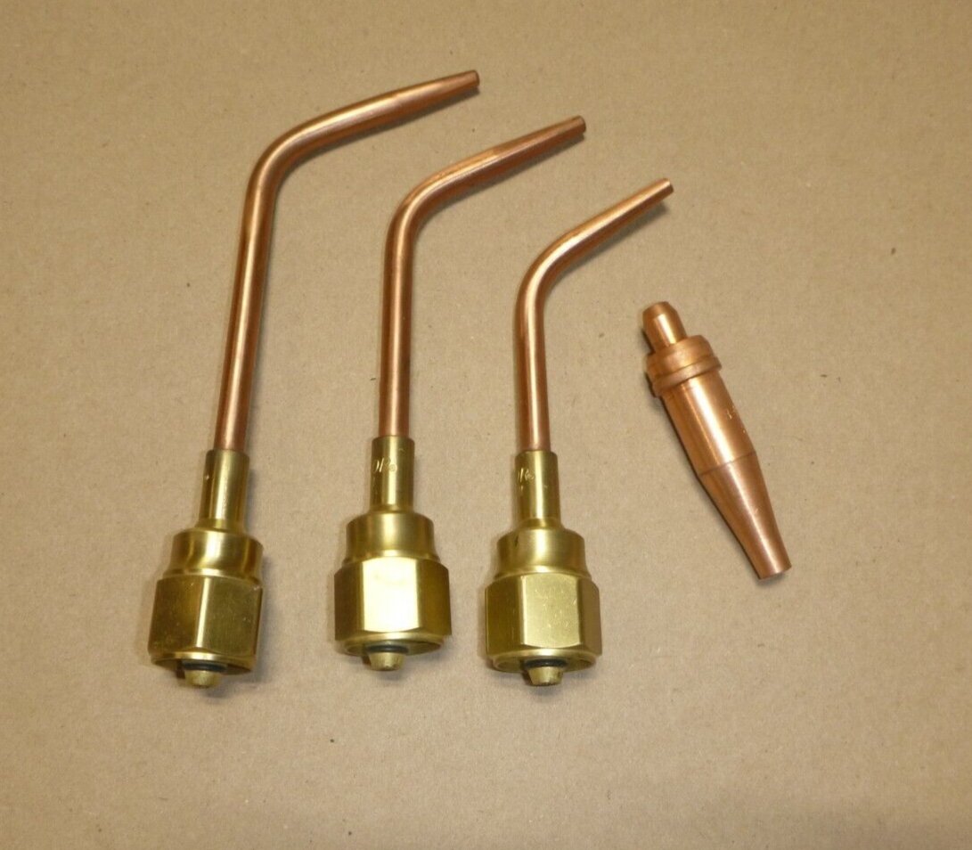 (4 Pc Lot) Victor Torch Tips 00-W, 1-W, 2-W &amp; Acetylene Cutting Tip 3-1-101 | Industrial MRO Tools and Replacement Industrial Equipment Components
