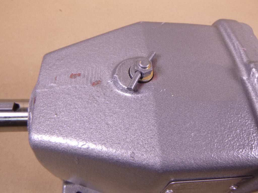 SK 12 56C0.5 Nord Gear Reducer 970 lb in, 53.84:1 Ratio, 32RPM, 1" Output Shaft | Industrial Electric Motors, Pumps & Parts