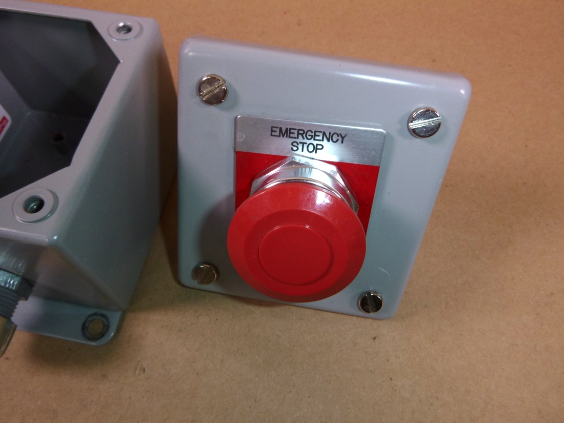USED Allen-Bradley 800T-FX6D4 Push-Pull Red Pushbutton W/ Hoffman Enclosure E1PB | Electrical MRO Replacement Parts &amp; Components and Commercial Electrical Supplies Company