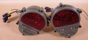 Pair HMMWV M998 FMTV Truck-Lite 07411 Rear Tail Light LED Green 6220-01-482-6105