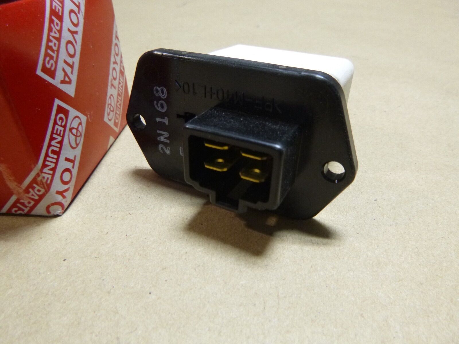 New Genuine Toyota HILUX/4RUNNER TRUCK Blower Resistor 87138-35080 | Replacement Truck Parts, Trailer Accessories, Automobile Supplies, Car Parts &amp; Accessories