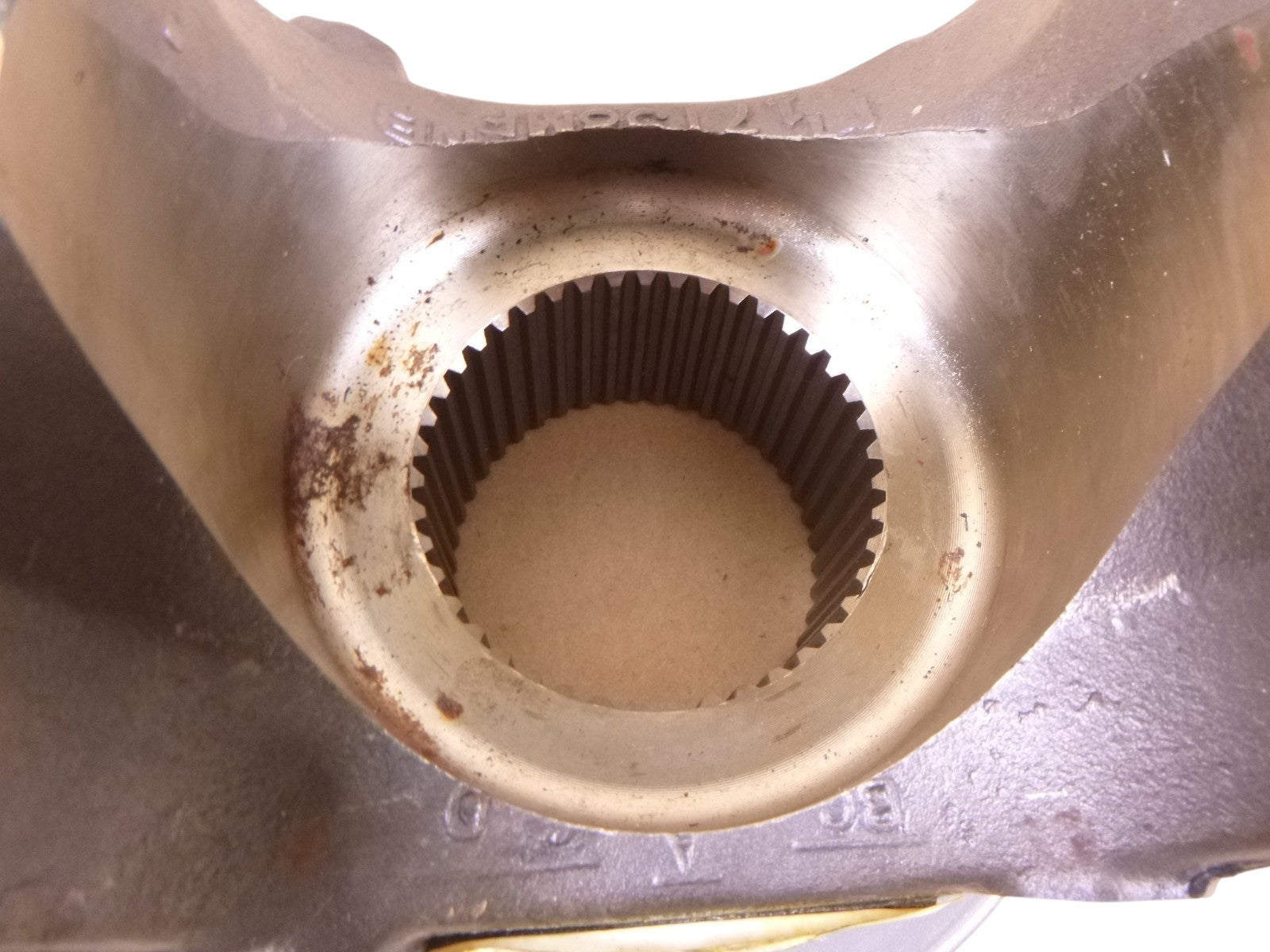 17TYS44-16A Meritor End Yoke 17N Series , 2.750 x 43I Spline, 3.750 Hub | Replacement Truck Parts, Trailer Accessories, Automobile Supplies, Car Parts &amp; Accessories