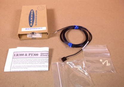 Banner PT300 Remote Sensor Receiver, Opposed Mode, 2.4 m Range, 2m Cable 26540 | Electrical MRO Replacement Parts &amp; Components and Commercial Electrical Supplies Company