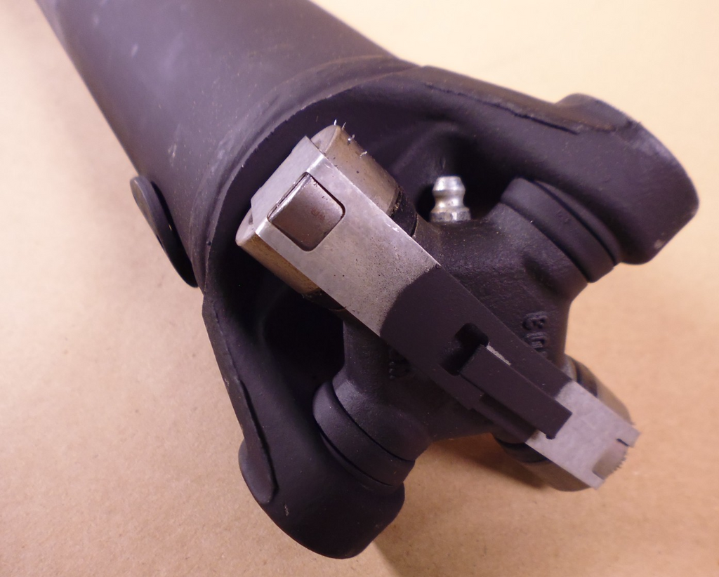 Rear Drive Shaft HMMWV Humvee M998A1 M1097 12342619 , 2520-01-357-5044 | Genuine HMMWV Replacement Parts and Military Surplus Humvee Parts & Accessories