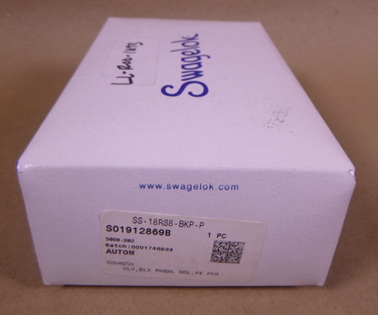 SS-18RS8-BKP-P Swagelok Needle Valve SS-18RS8 5000PSIG @ 100F | Industrial MRO Replacement Parts, Manufacturing Machine Parts &amp; Components, Heavy Equipment Parts Supplier