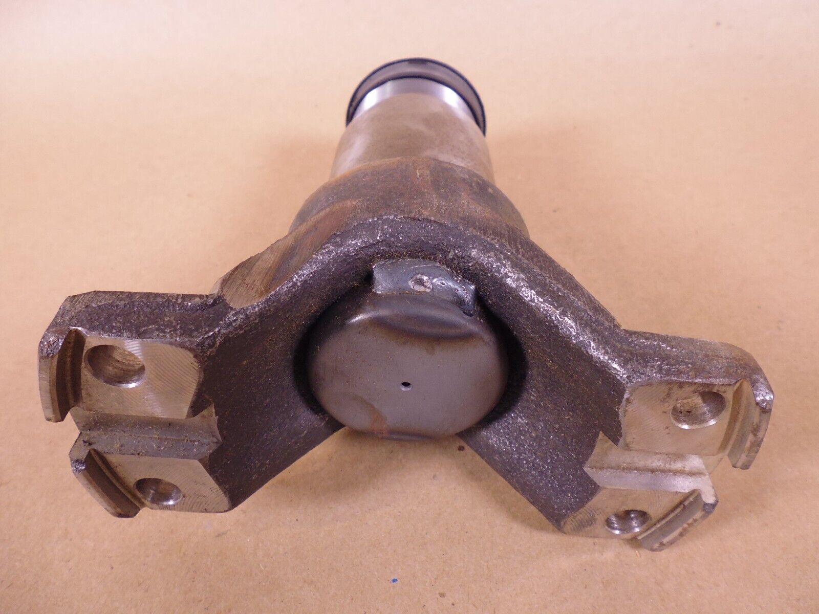 MERITOR 62NLS28-82 62N SERIES 1.75″ X 16 SPLINE DRIVESHAFT SLIP YOKE | Replacement Truck Parts, Trailer Accessories, Automobile Supplies, Car Parts &amp; Accessories