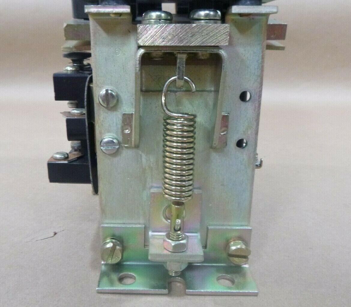 General Electric 3C01GXA014XF Dc Contactor 2 Pole 100 Amp 48 Vdc Coil DS303A | Electrical MRO Replacement Parts &amp; Components and Commercial Electrical Supplies Company