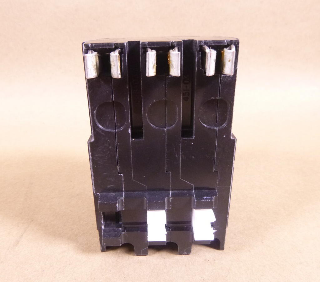 Square D QO3100HV, 100 Amp Circuit Breaker Plug-In, 3 Pole, 240 Volt | Electrical MRO Replacement Parts & Components and Commercial Electrical Supplies Company