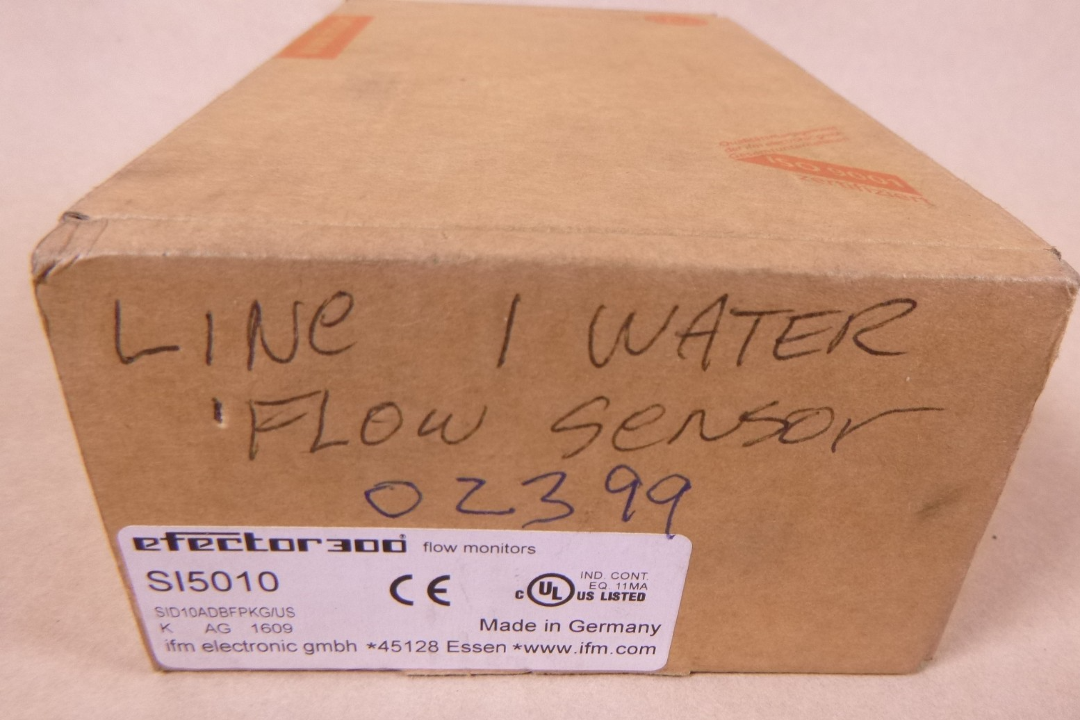 ifm efector SI5010 Flow Monitor Sensor, 300 bar, 18-36 VDC