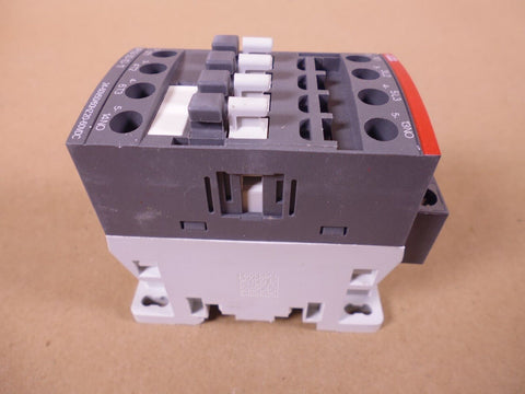 ABB AF09-30-10-11,  24-60V50/60HZ 20-60VDC Contactor 1SBL137001R1110