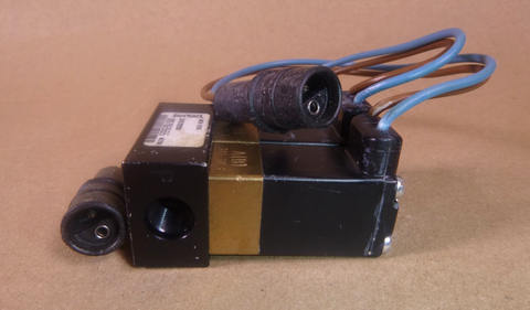 USGI FMTV Fan & Differential Lock Solenoid 12417631-001, 4810-01-439-3483
