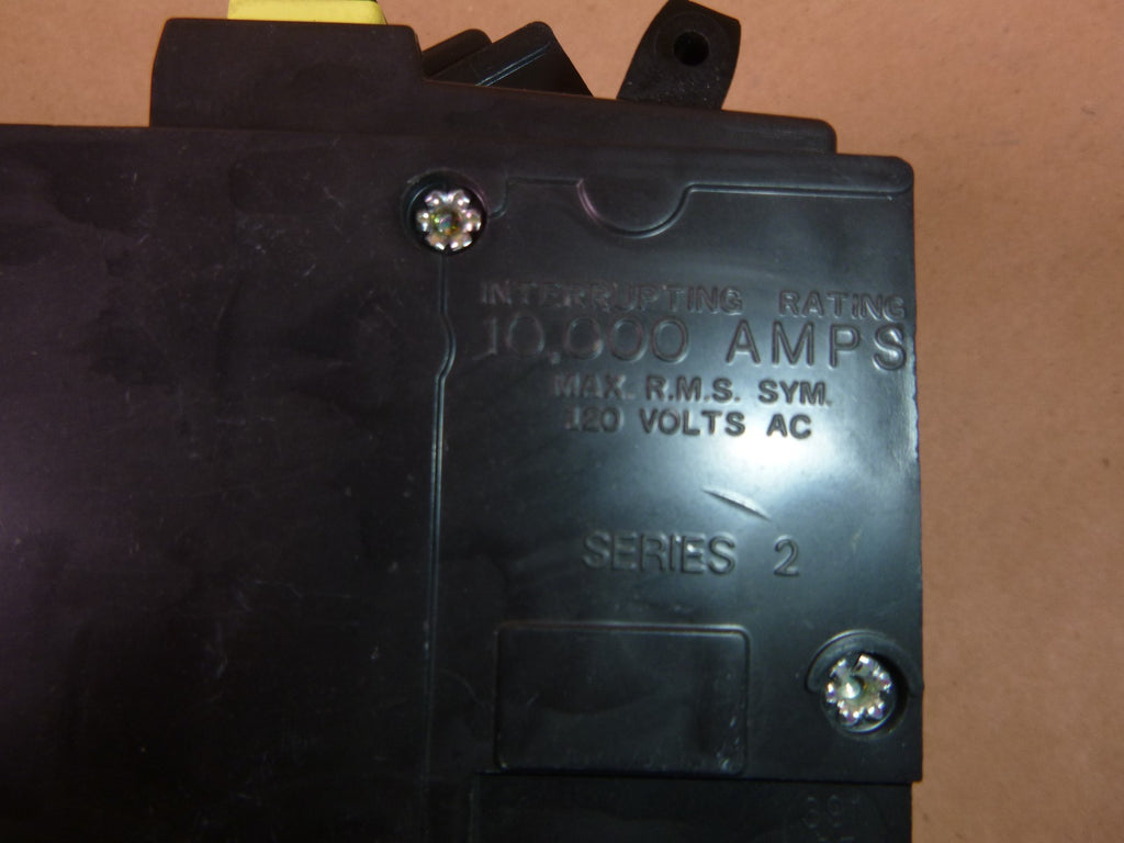 QO120GFI Square D 20 Amp GFCI Plug-In Circuit Breaker 1 Pole 120 Volt (Lot of 7) | Electrical MRO Replacement Parts & Components and Commercial Electrical Supplies Company