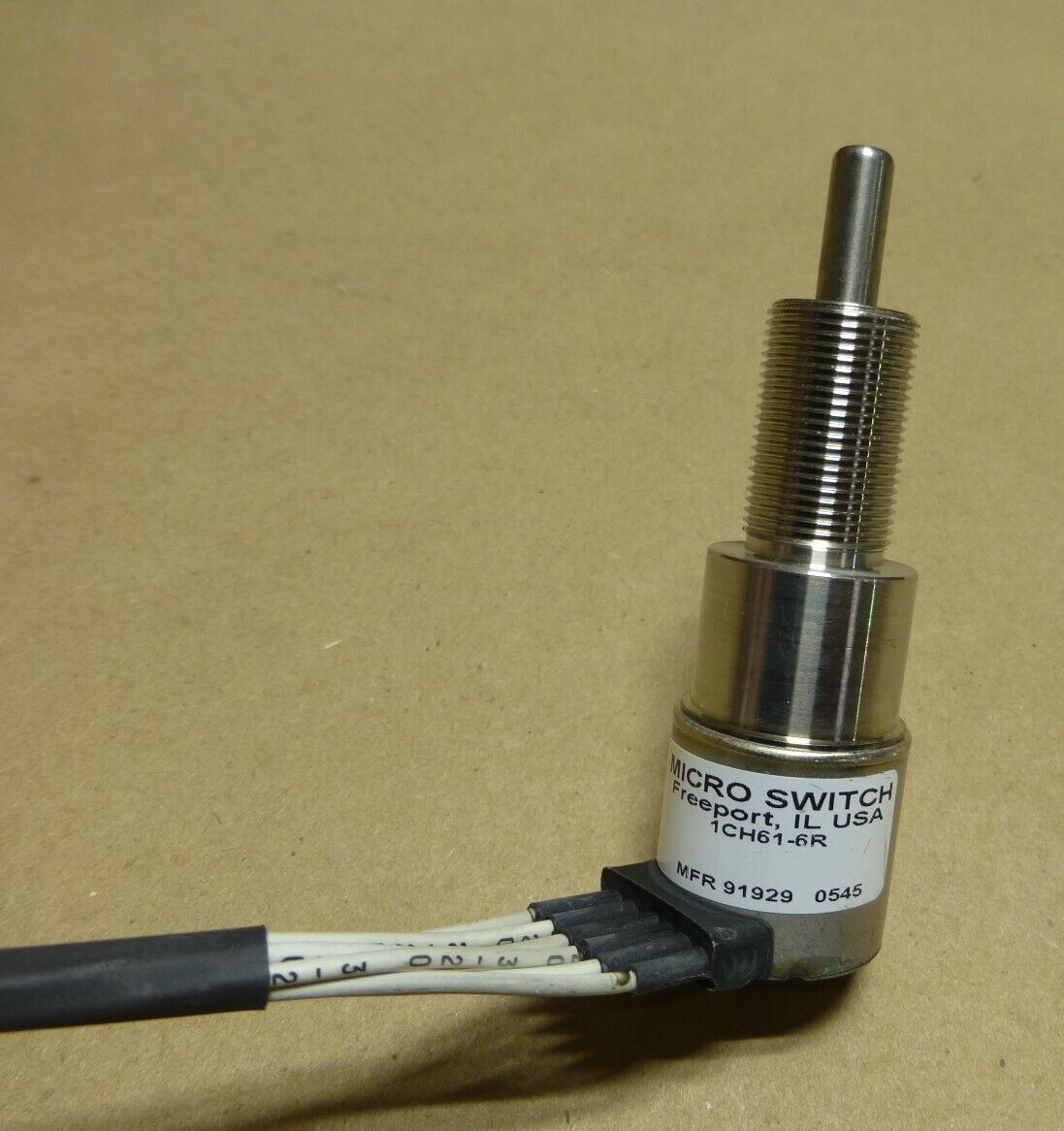 Micro Switch 1CH61-6R Limit Switch 10625794 , 5930-01-462-5616 | Electrical MRO Replacement Parts &amp; Components and Commercial Electrical Supplies Company