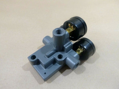 Siemens Moore 14099-38 Bellows Type Pilot Model 71/72 Valve Positioner W/ Gauges | Industrial MRO Replacement Parts, Manufacturing Machine Parts &amp; Components, Heavy Equipment Parts Supplier