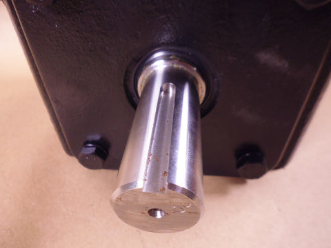 Worldwide Size 262 Worm Gear Reducer, 20:1, Flange Input, Double End Output | Industrial Electric Motors, Pumps & Parts