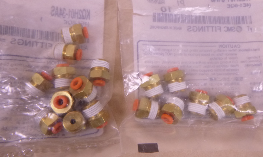 (17x) SMC KQ2H01-34AS Tubing Brass Fitting Male Connector 1/8" NPT x 1/8" Tube
