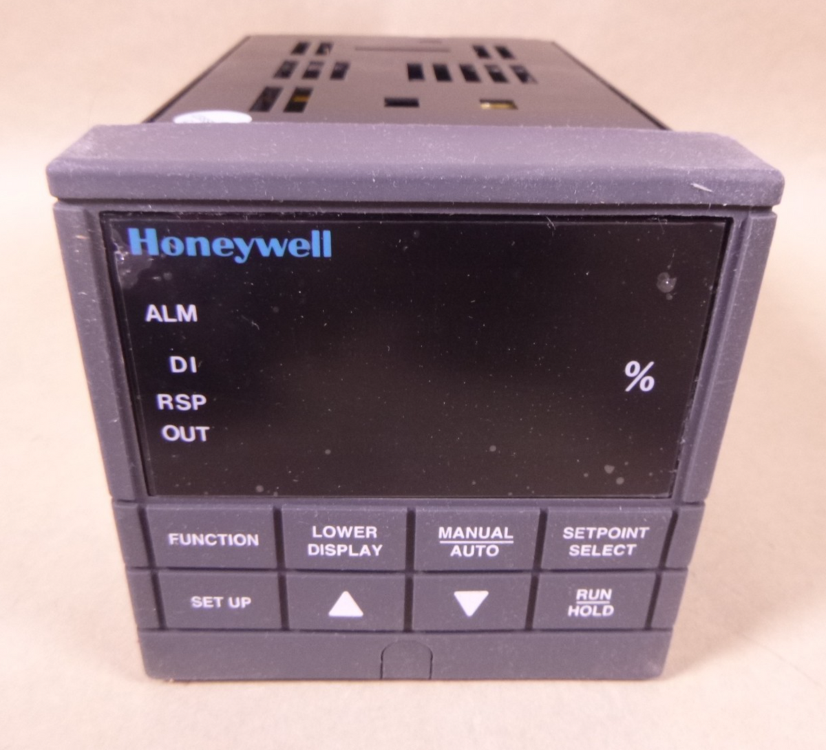 Honeywell DC300E-E-000-20-000D-0 Temperature Controller UDC3000 Versa-Pro 18VA | Electrical MRO Replacement Parts &amp; Components and Commercial Electrical Supplies Company