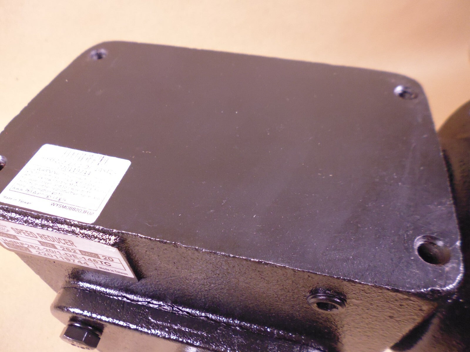 Worldwide Size 262 Worm Gear Reducer, 20:1, Flange Input, Double End Output | Industrial Electric Motors, Pumps &amp; Parts