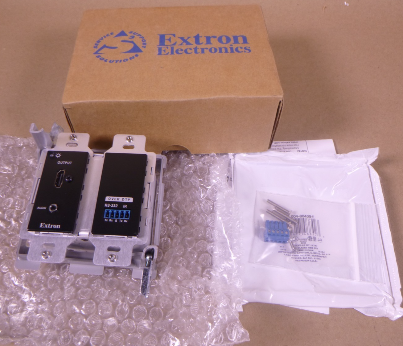 Extron DTP HDMI 4K 330 D Rx Black , 60-1464-22 | Electrical MRO Replacement Parts &amp; Components and Commercial Electrical Supplies Company