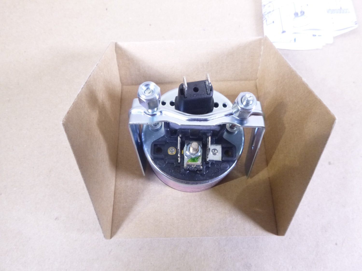 VDO 350040016 Oil Pressure Electric Short Sweep 52mm Gauge, 0-500 kpa, 24 Volt | Replacement Truck Parts, Trailer Accessories, Automobile Supplies, Car Parts &amp; Accessories