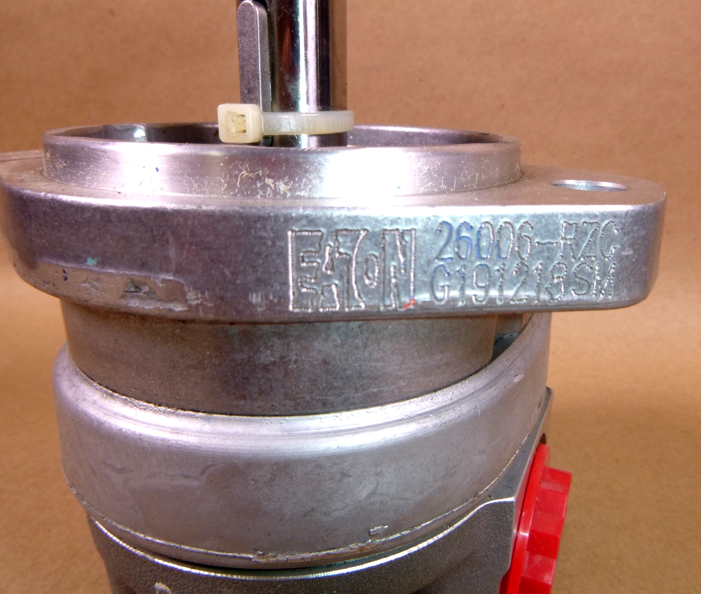26006-RZC Eaton Vickers Series 26 Aluminum Gear Pump 2-Bolt SAE A Mount | Industrial Electric Motors, Pumps &amp; Parts