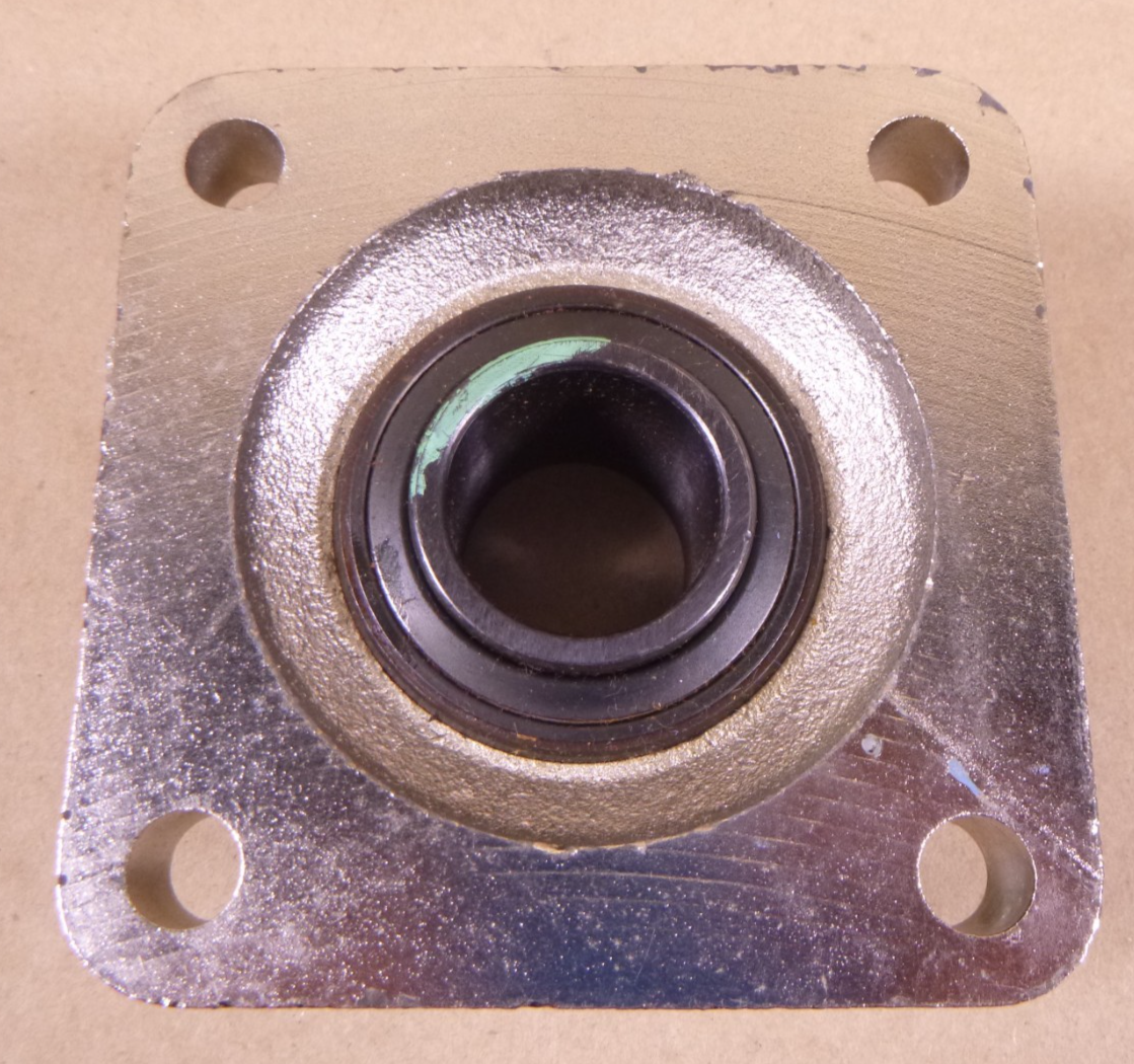 Link-Belt 4 Bolt Flange Mount Bearing 1-1/4" Bore SealMaster USA , 4.3"x4.3" | Industrial MRO Replacement Parts, Manufacturing Machine Parts &amp; Components, Heavy Equipment Parts Supplier
